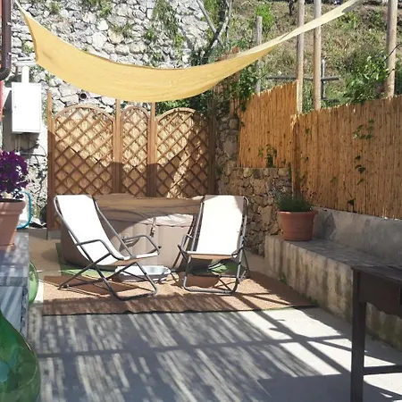 Ancient Medieval Chapel * Амальфи