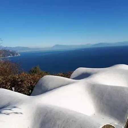 Ancient Medieval Chapel * Амальфи