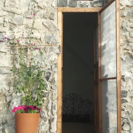 Вилла Ancient Medieval Chapel Амальфи