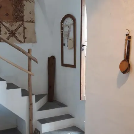 Ancient Medieval Chapel Вилла Амальфи