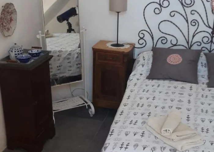 فيلة Ancient Medieval Chapel أمالفي