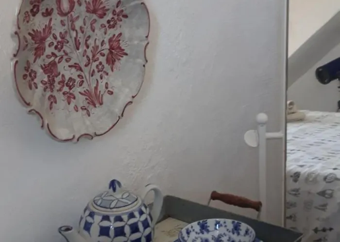 ヴィラ Ancient Medieval Chapel