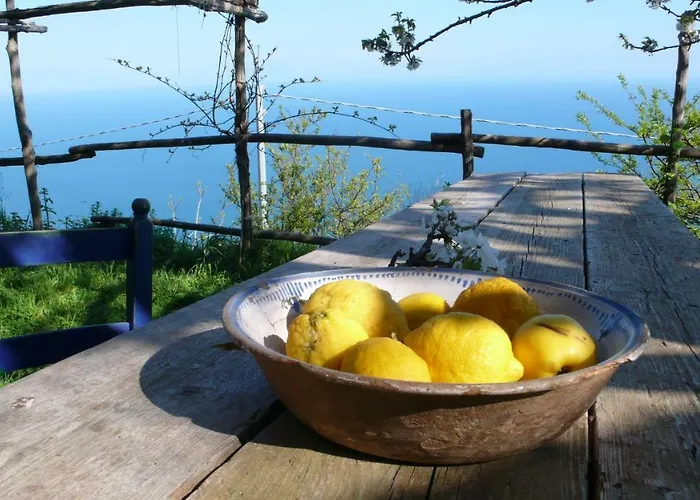 Ancient Medieval Chapel أمالفي